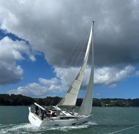 Dufour 430 | Amodino