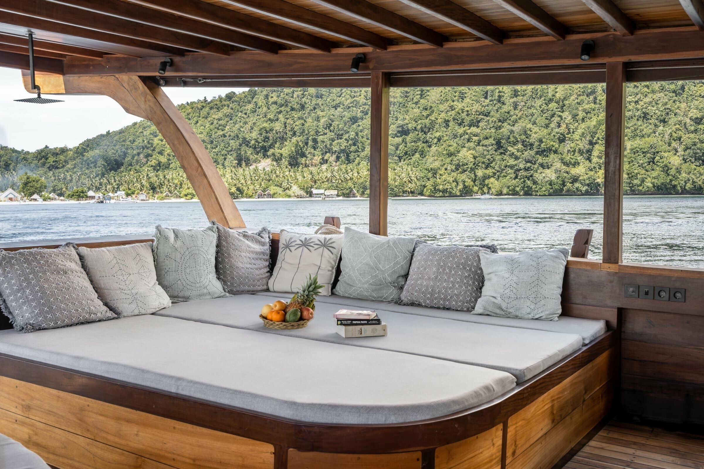 Custom Built Phinisi | Dewata