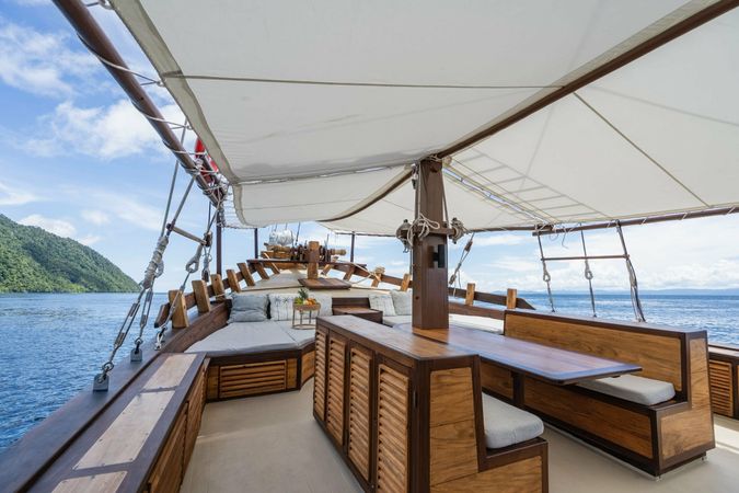 Custom Built Phinisi | Dewata