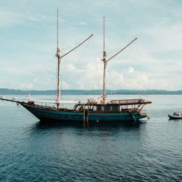 Custom Built Phinisi | Dewata