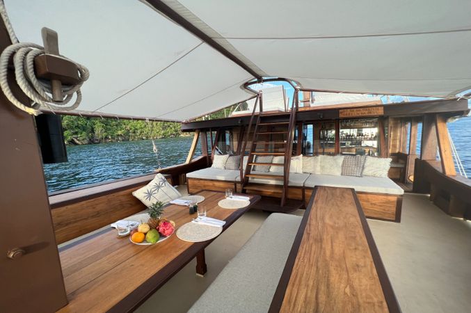 Custom Built Phinisi | Dewata