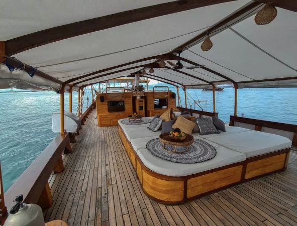 Custom Built Phinisi | Anne Bonny