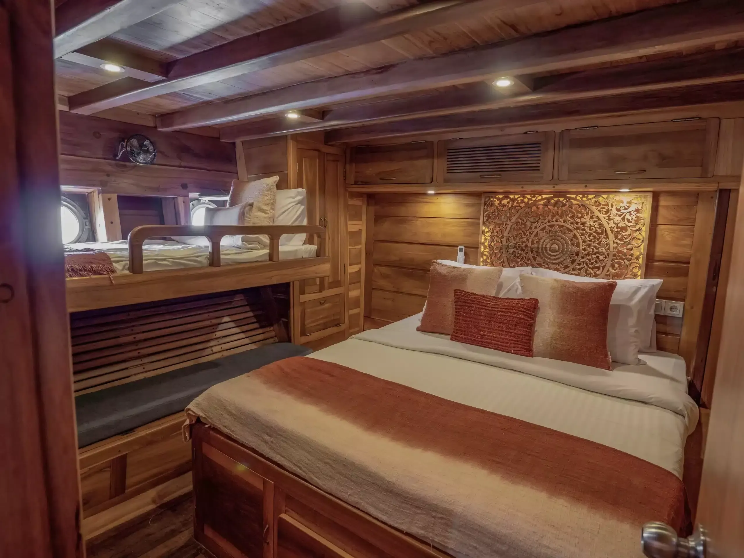 Custom Built Phinisi | Anne Bonny