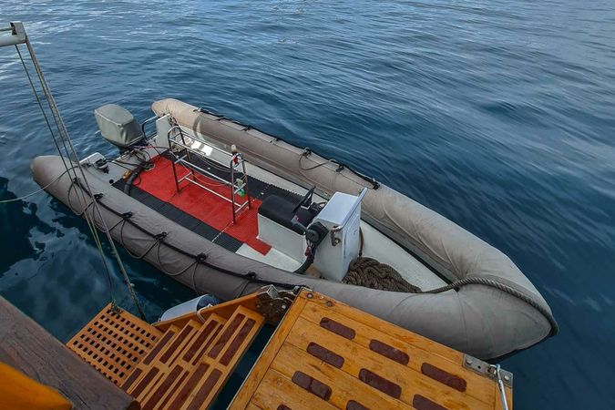 Custom Built Phinisi | Anne Bonny