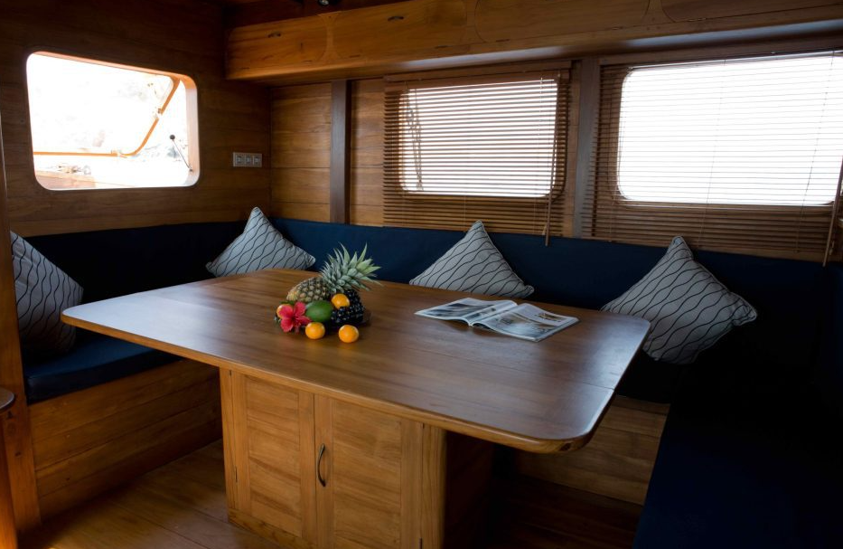 Custom Built Phinisi | Anne Bonny