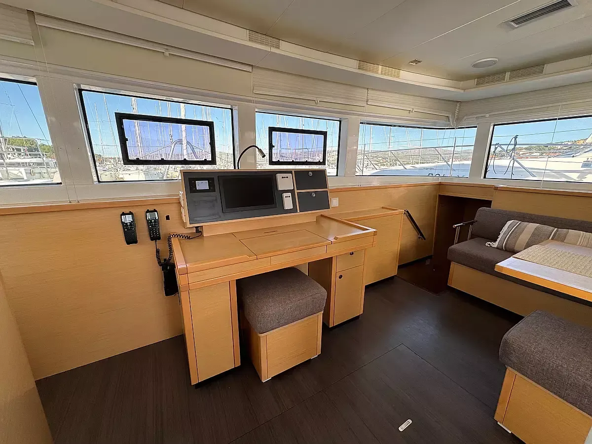 Lagoon 52 F | Manta Ray