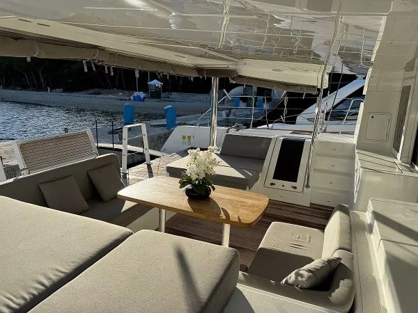 Lagoon 52 F | Manta Ray