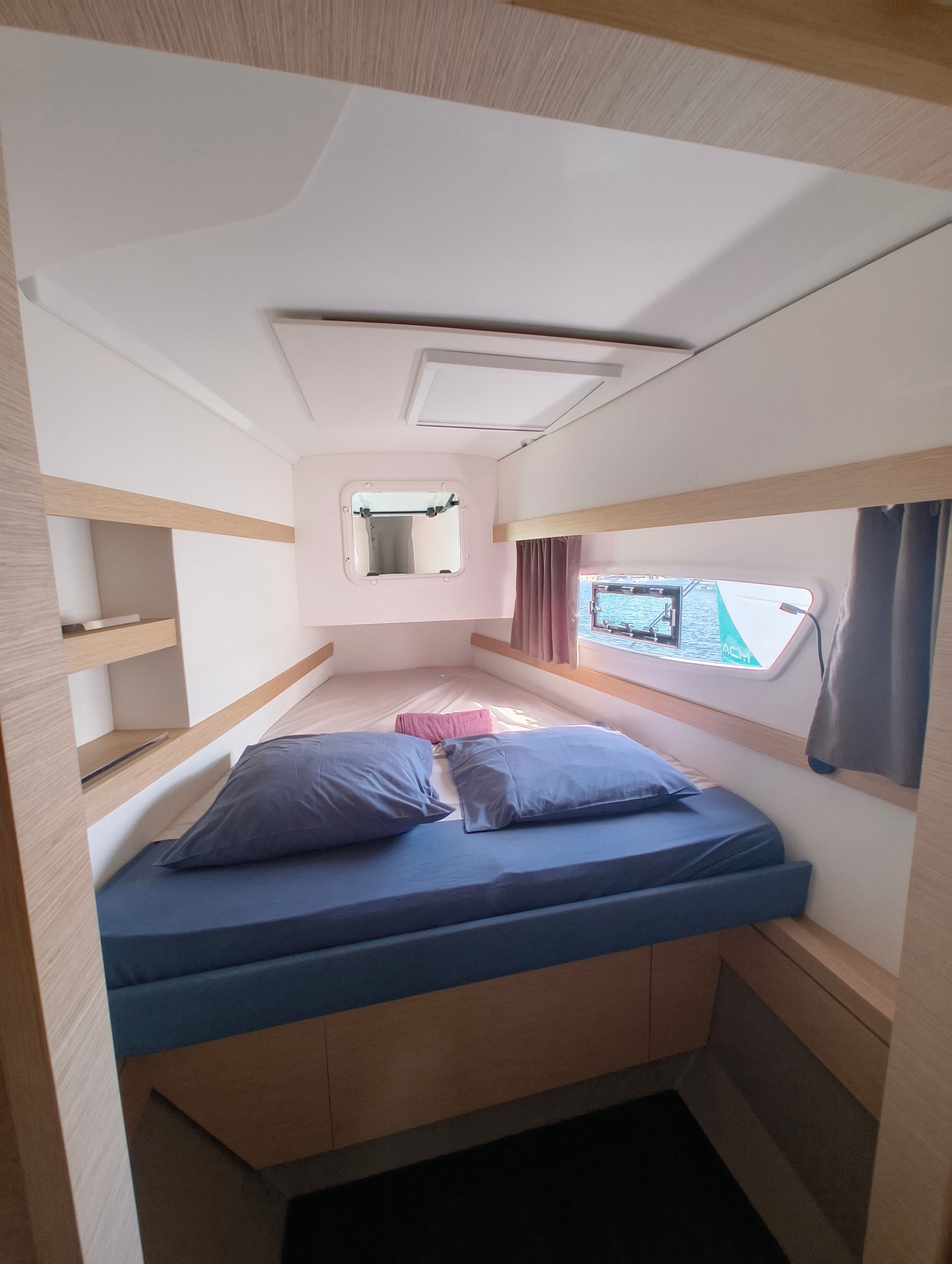 Fountaine Pajot Isla 40 | Mustique