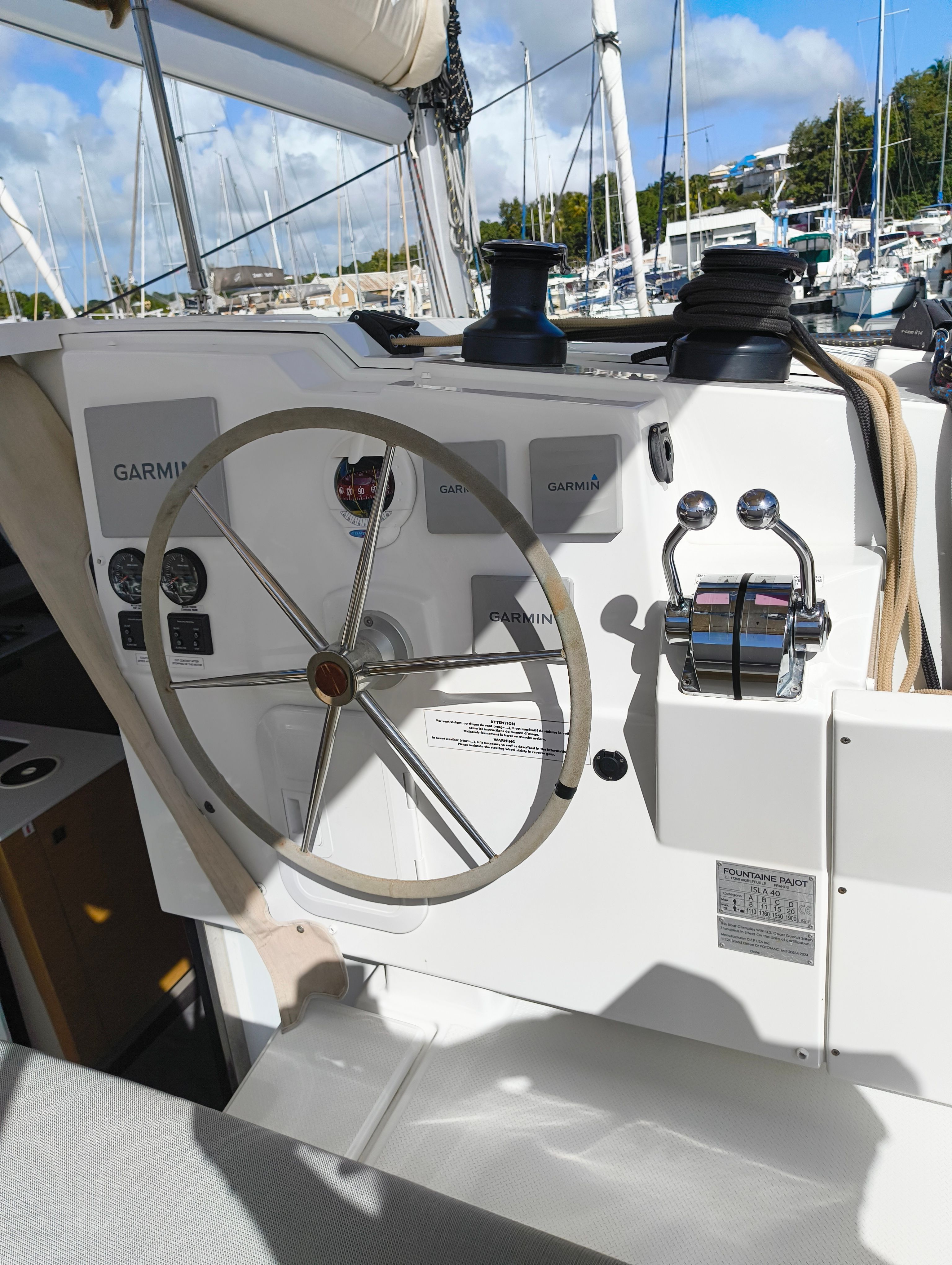 Fountaine Pajot Isla 40 | Mustique