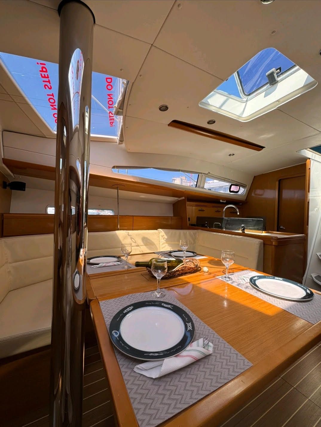 Jeanneau Sun Odyssey 42 DS | Freya