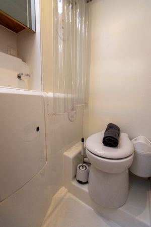 Lagoon 400 S2 | Astro