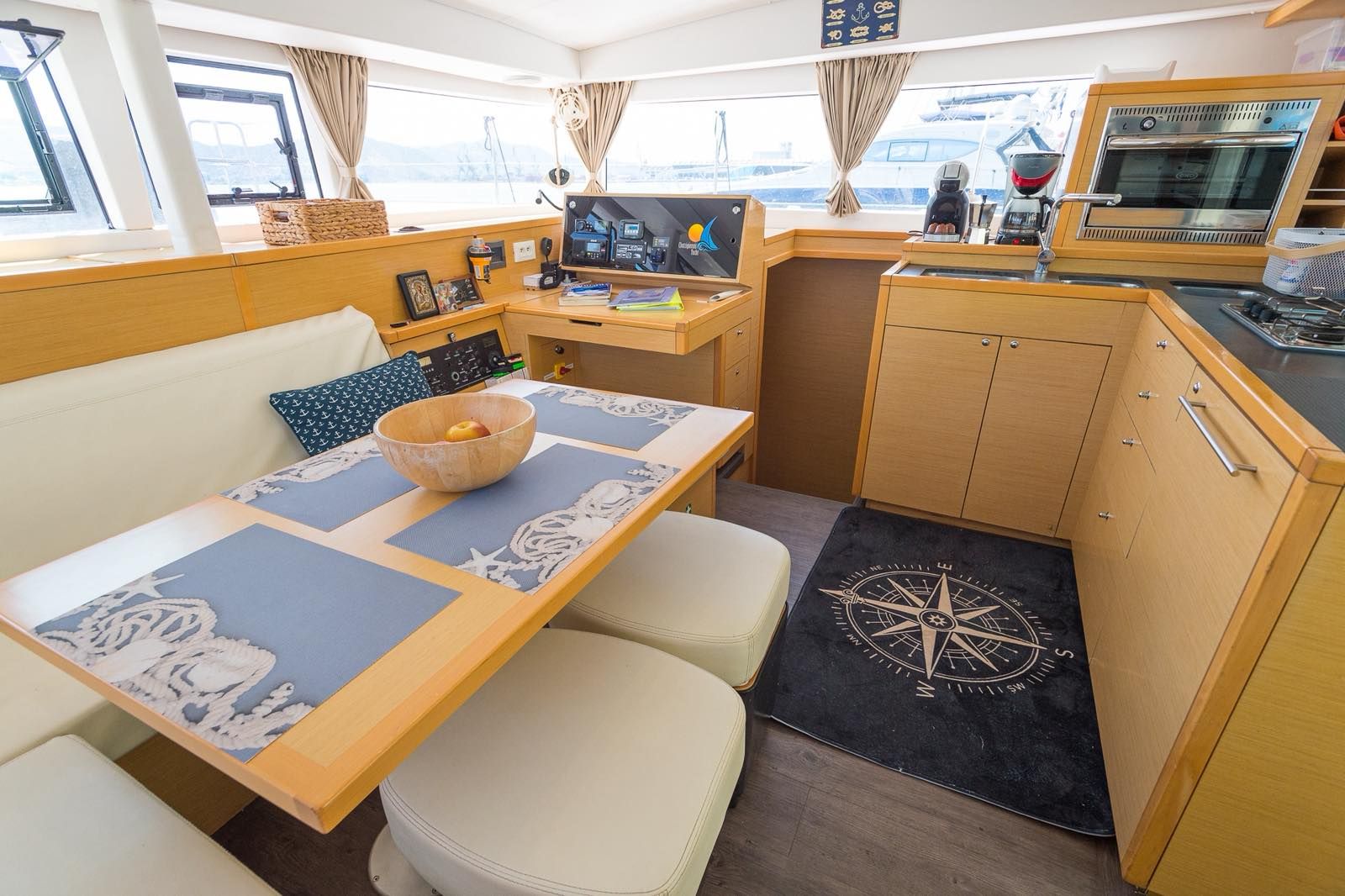 Lagoon 400 S2 | Astro