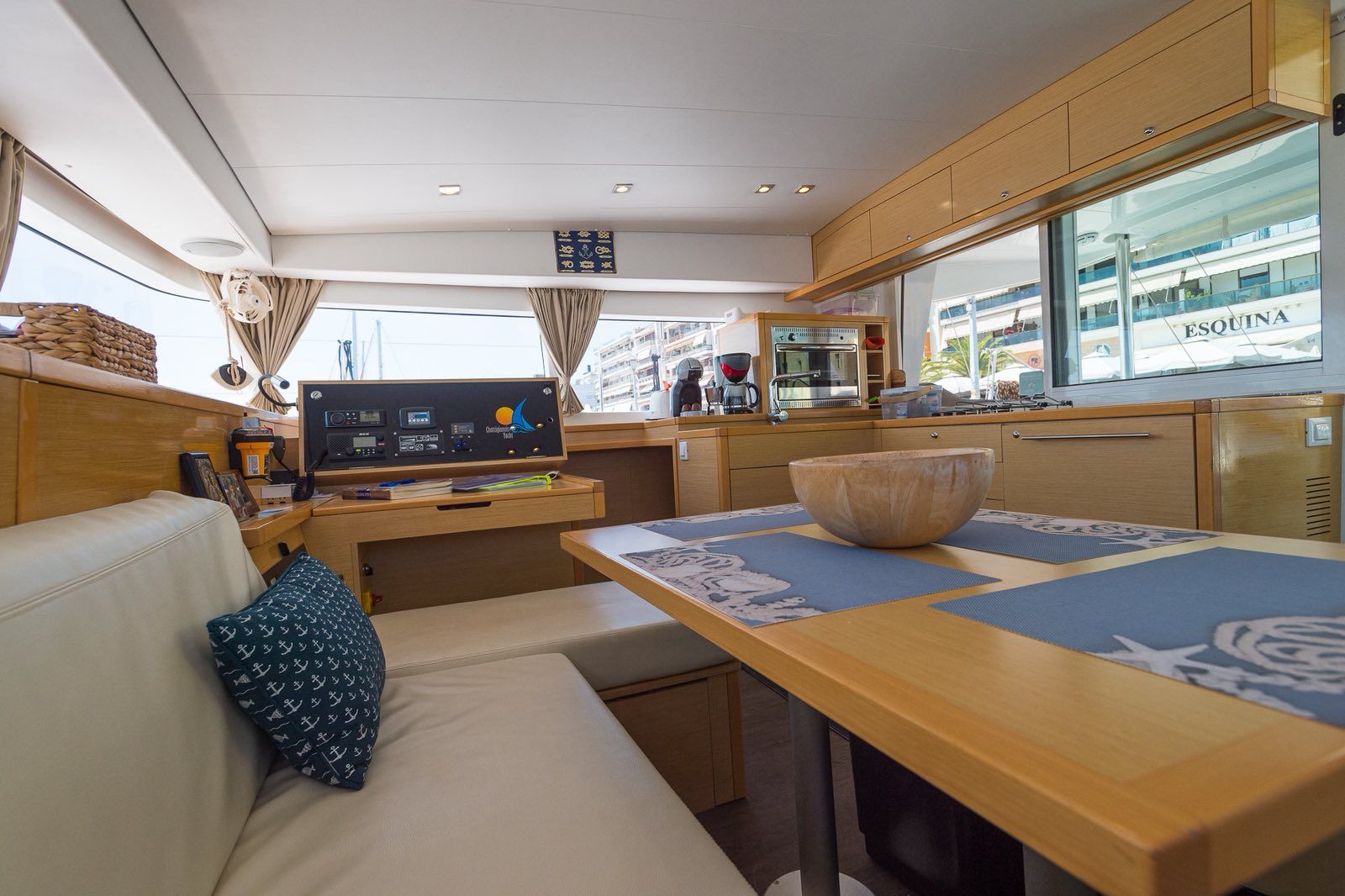 Lagoon 400 S2 | Astro