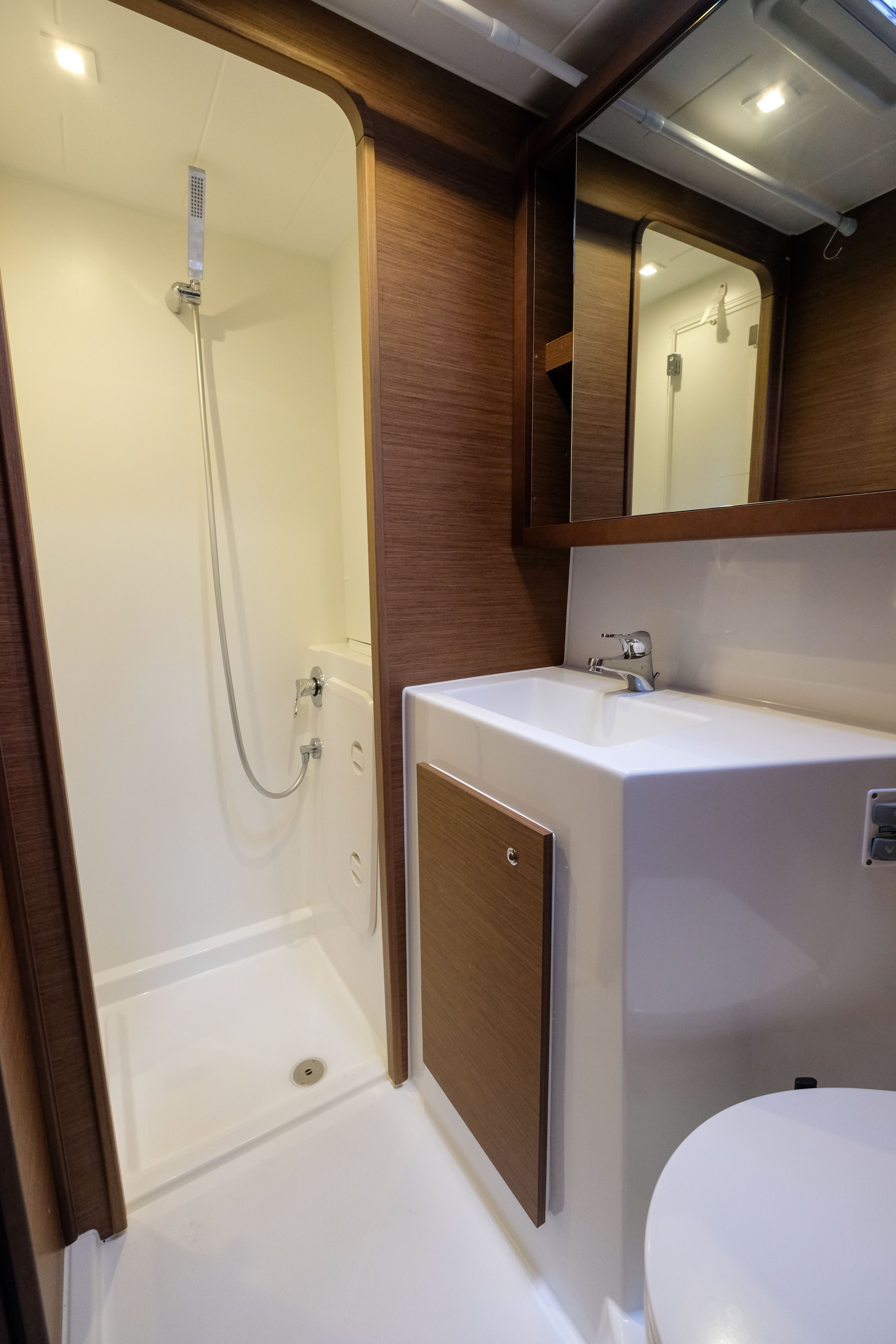 Lagoon 42 | White Chadal