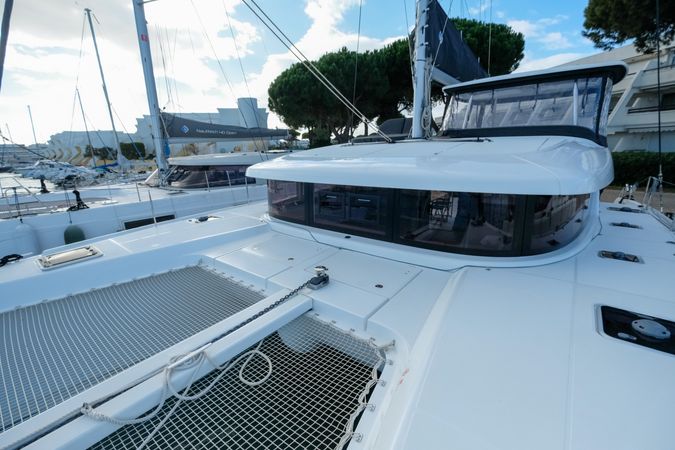 Lagoon 42 | White Chadal