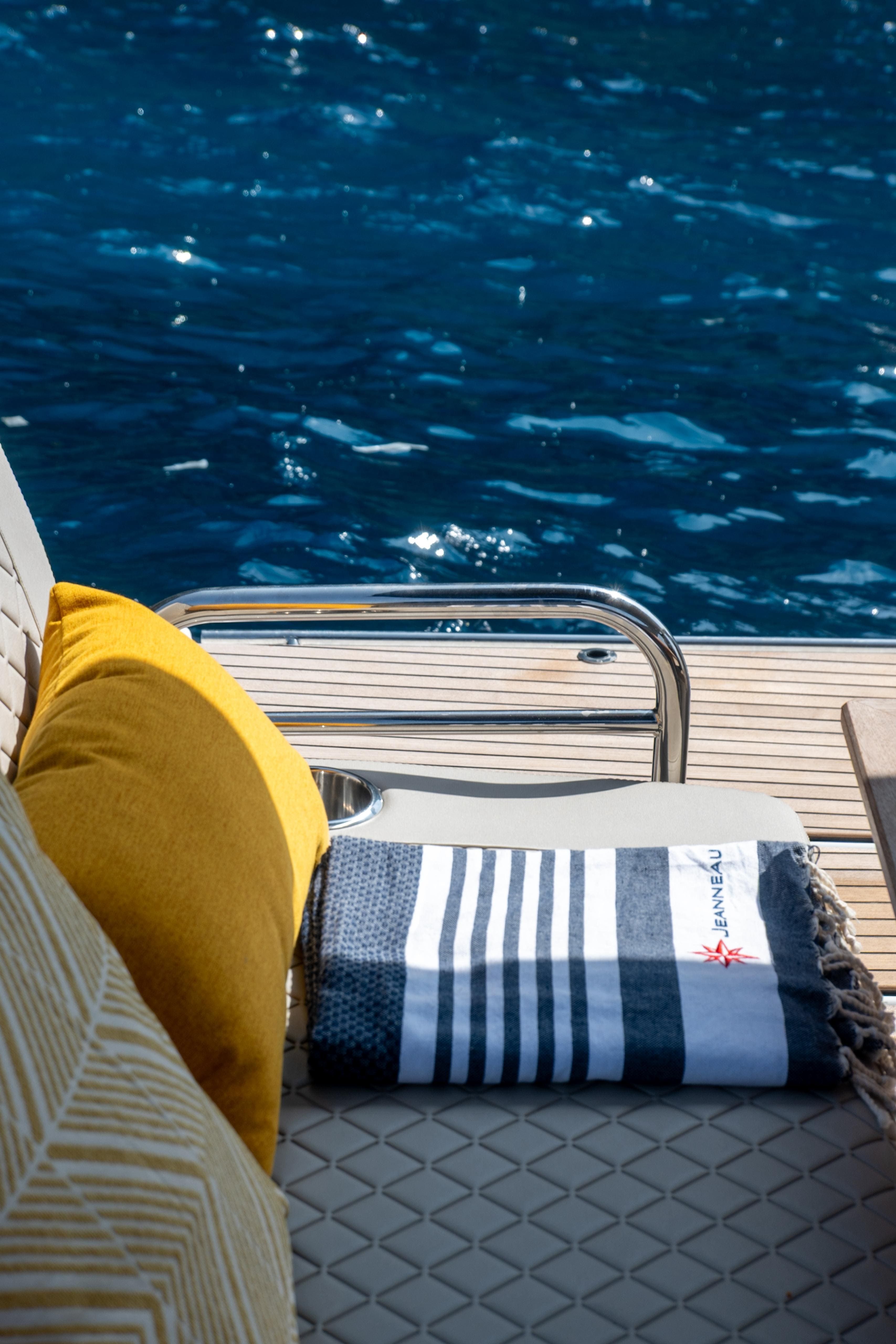 Jeanneau DB 37 | The Beginning