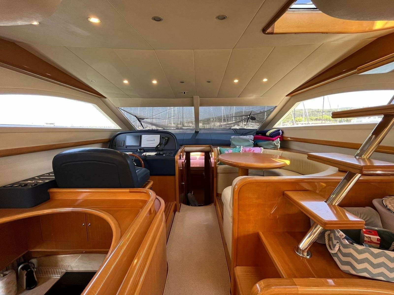 Uniesse 55 | Koral 2