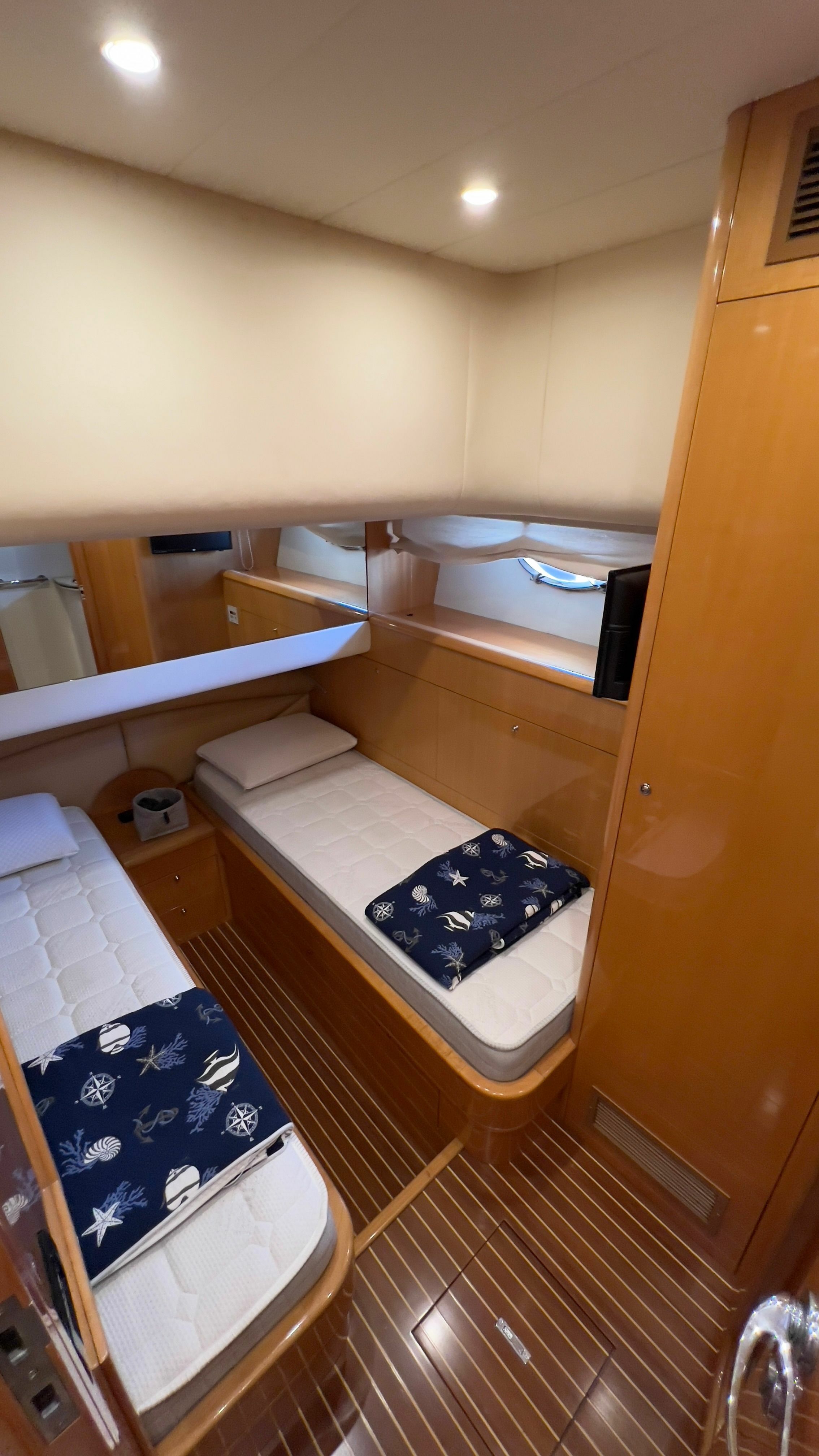 Uniesse 55 | Koral 2