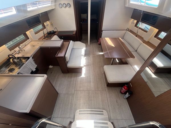 Beneteau Oceanis 51.1 | Lambrusco