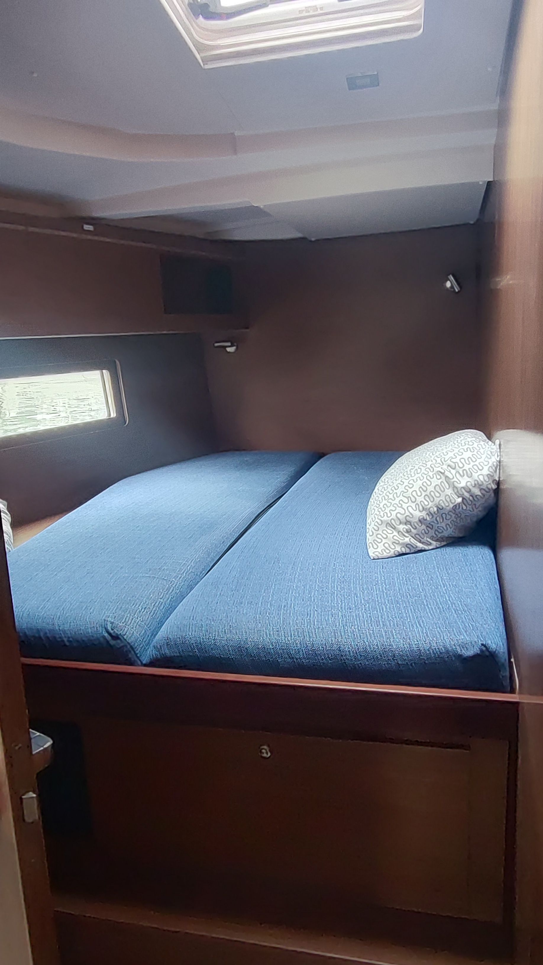 Beneteau Oceanis 51.1 | Lambrusco