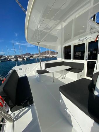 Lagoon 40 | White Beach