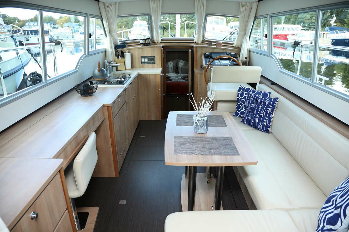 Linssen 35.0 Sedan | Charlotte