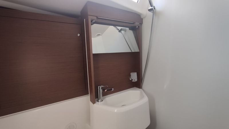 Beneteau Oceanis 51.1 | Le Streghe