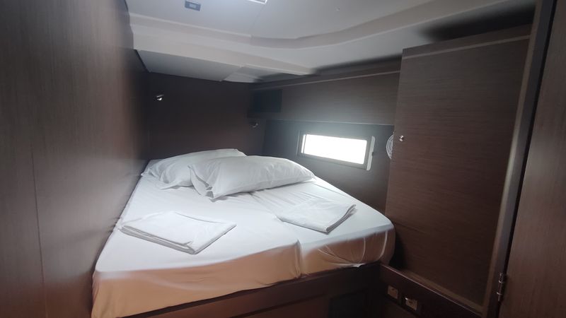 Beneteau Oceanis 51.1 | Le Streghe