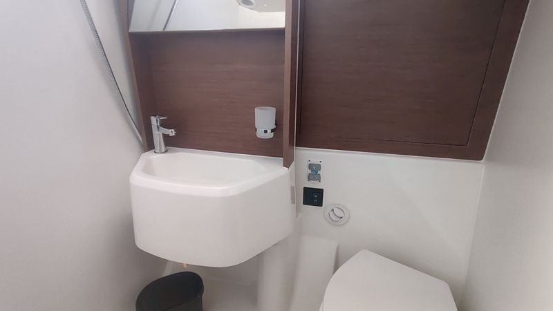 Beneteau Oceanis 51.1 | Le Streghe