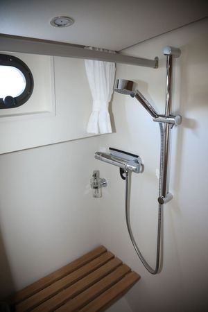 Linssen SL 30 AC | Ava