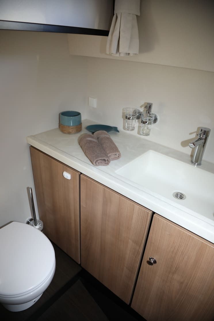 Linssen SL 30 AC | Ava