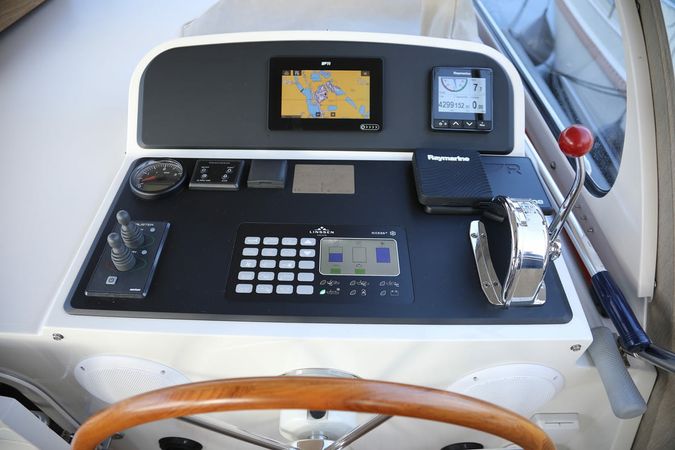 Linssen SL 30 AC | Ava