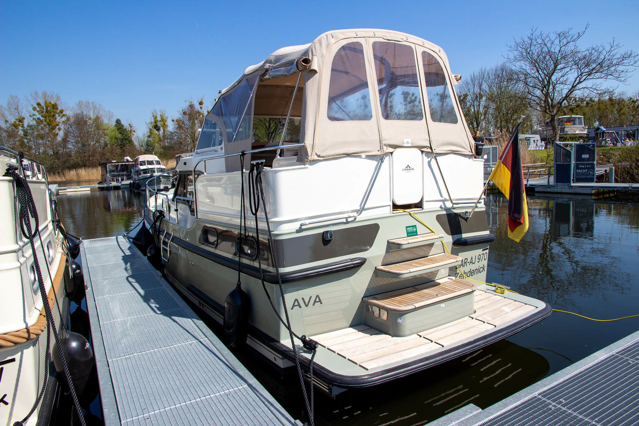 Linssen SL 30 AC | Ava