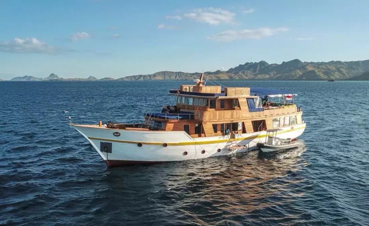 Custom Built 85 | Magia 2