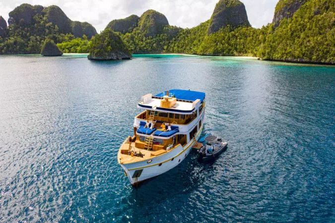 Custom Built 85 | Magia 2