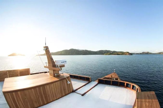 Custom Built 85 | Magia 2