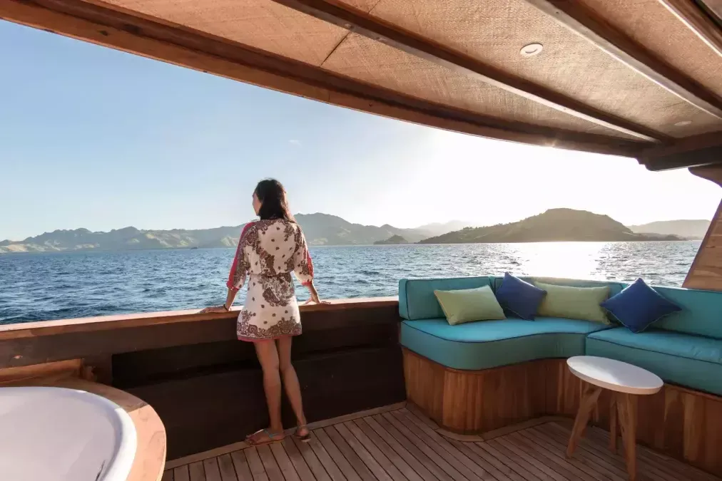 Custom Built 85 | Magia 2