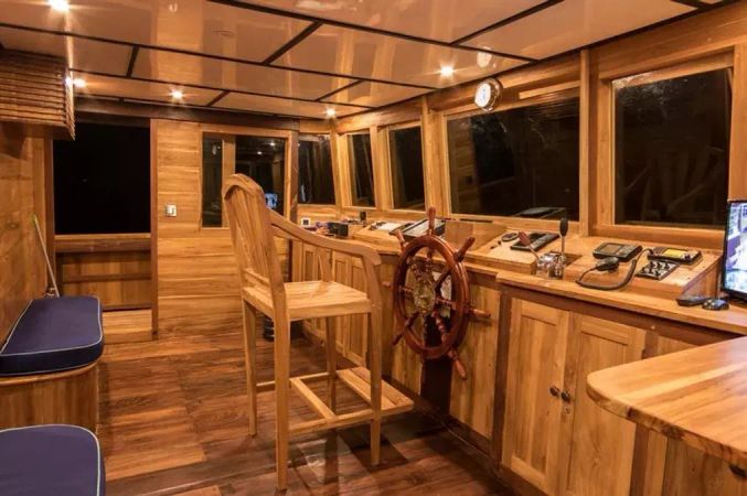 Custom Built 85 | Magia 2