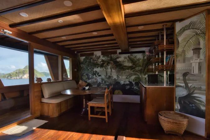 Custom Built 85 | Magia 2