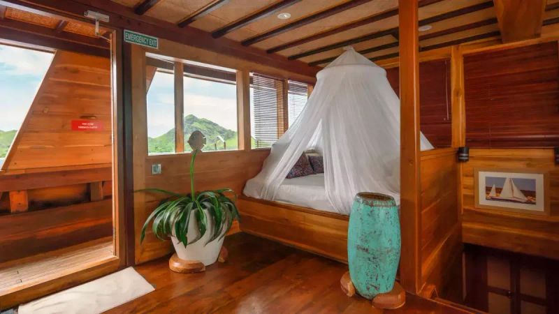 Custom Built 85 | Magia 2