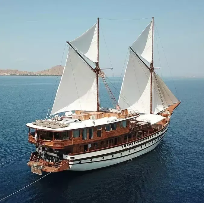 Custom Built Phinisi | Prana