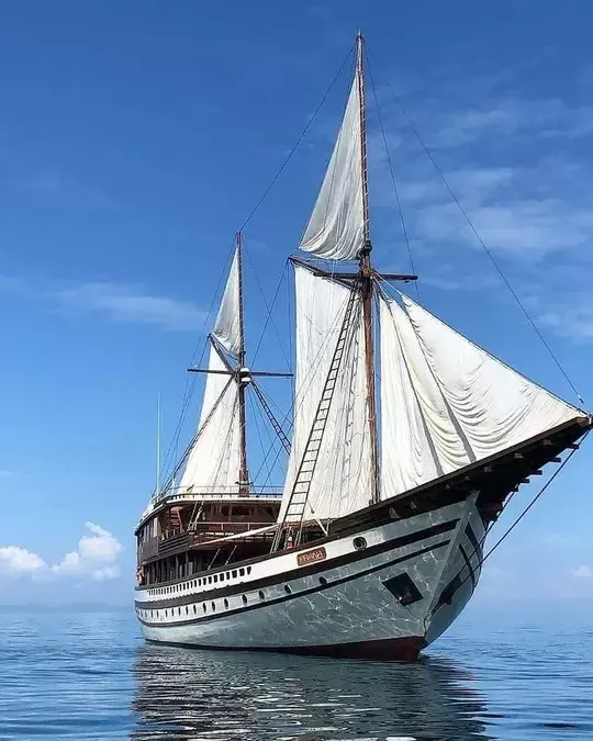 Custom Built Phinisi | Prana