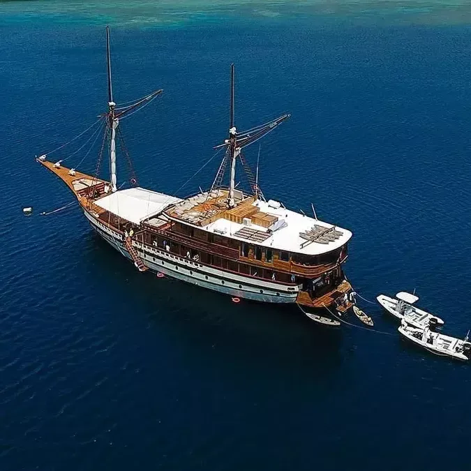 Custom Built Phinisi | Prana