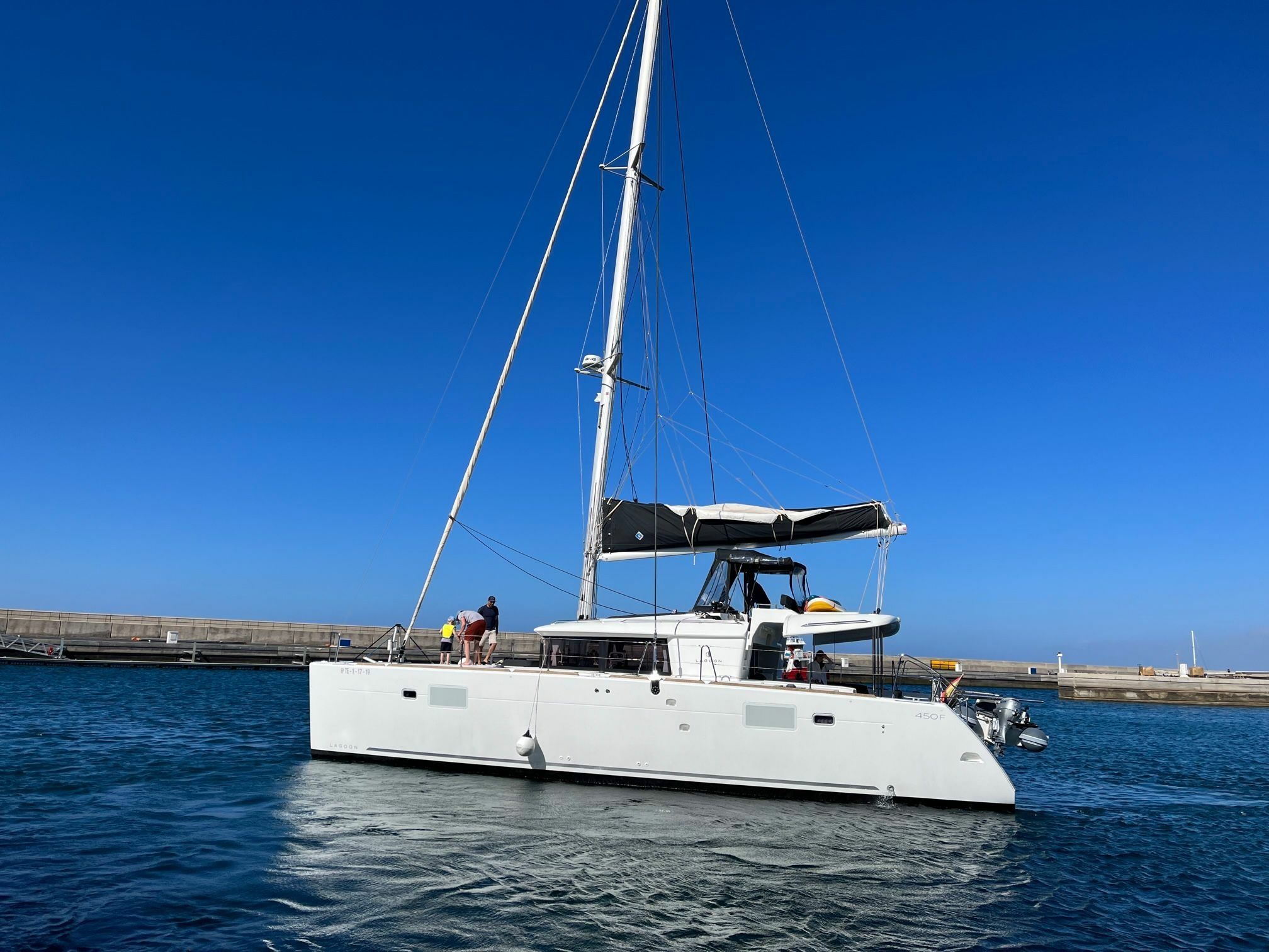 Lagoon 450 F | Papagayo Beach