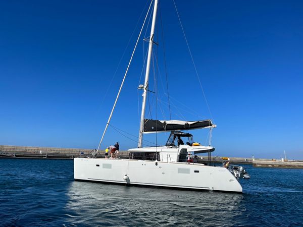 Lagoon 450 F | Papagayo Beach