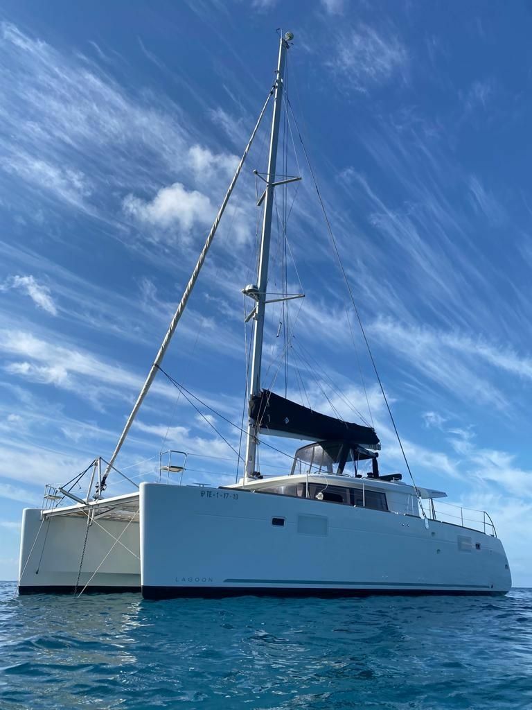 Lagoon 450 F | Papagayo Beach