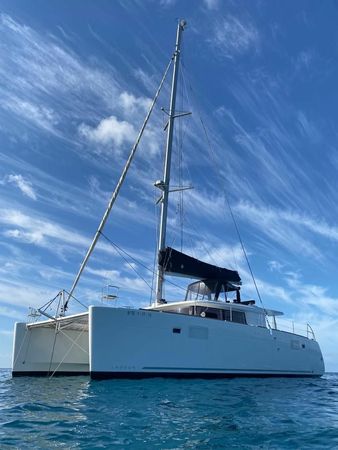 Lagoon 450 F | Papagayo Beach