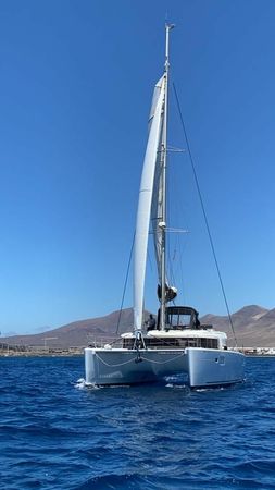 Lagoon 450 F | Papagayo Beach