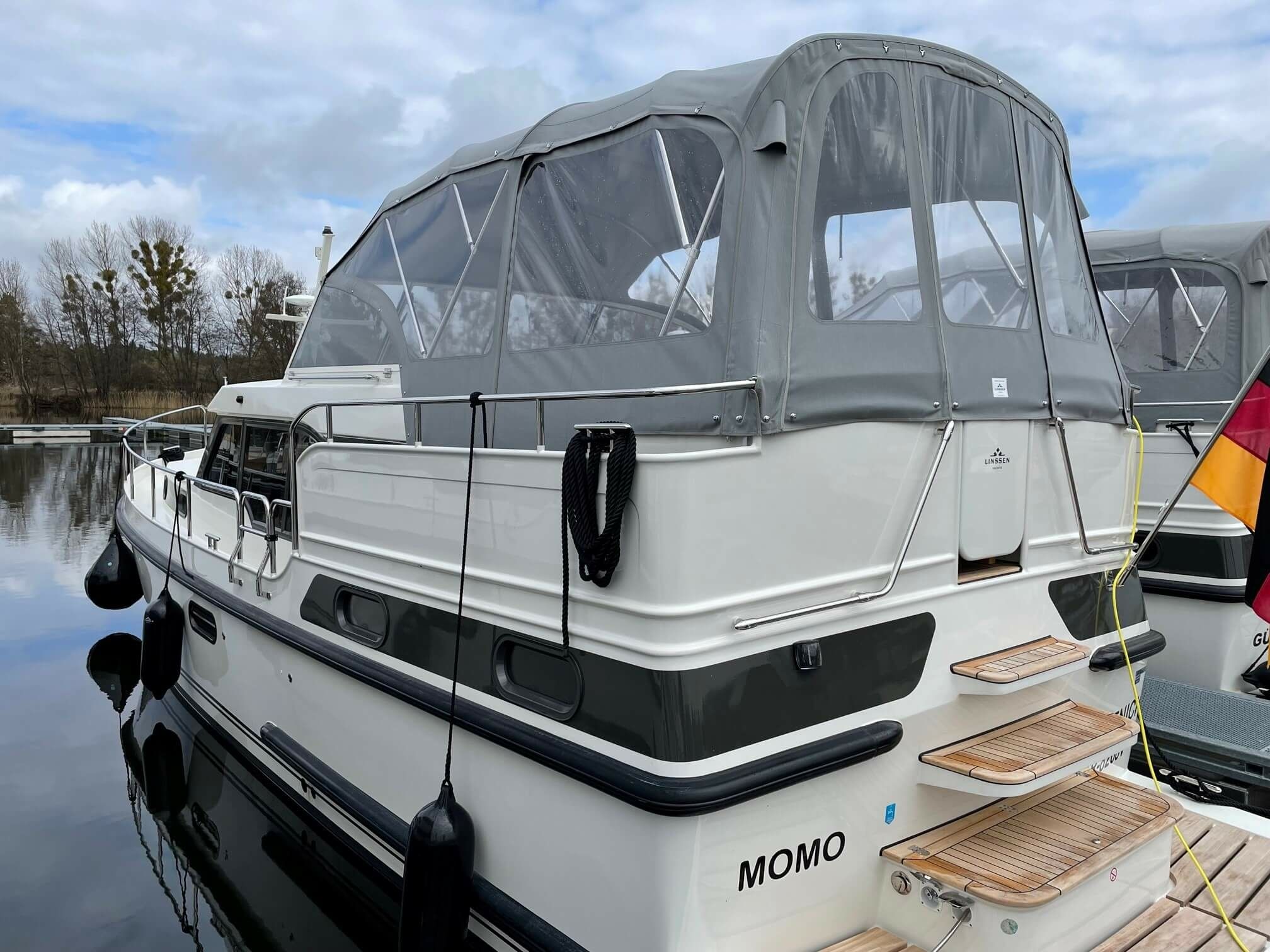 Linssen SL 35 AC | Momo