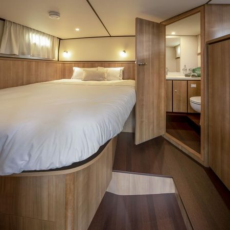 Linssen SL 35 AC | Momo